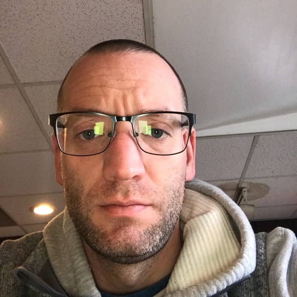 Meet your Posher, Brian - Picture 1 of 1